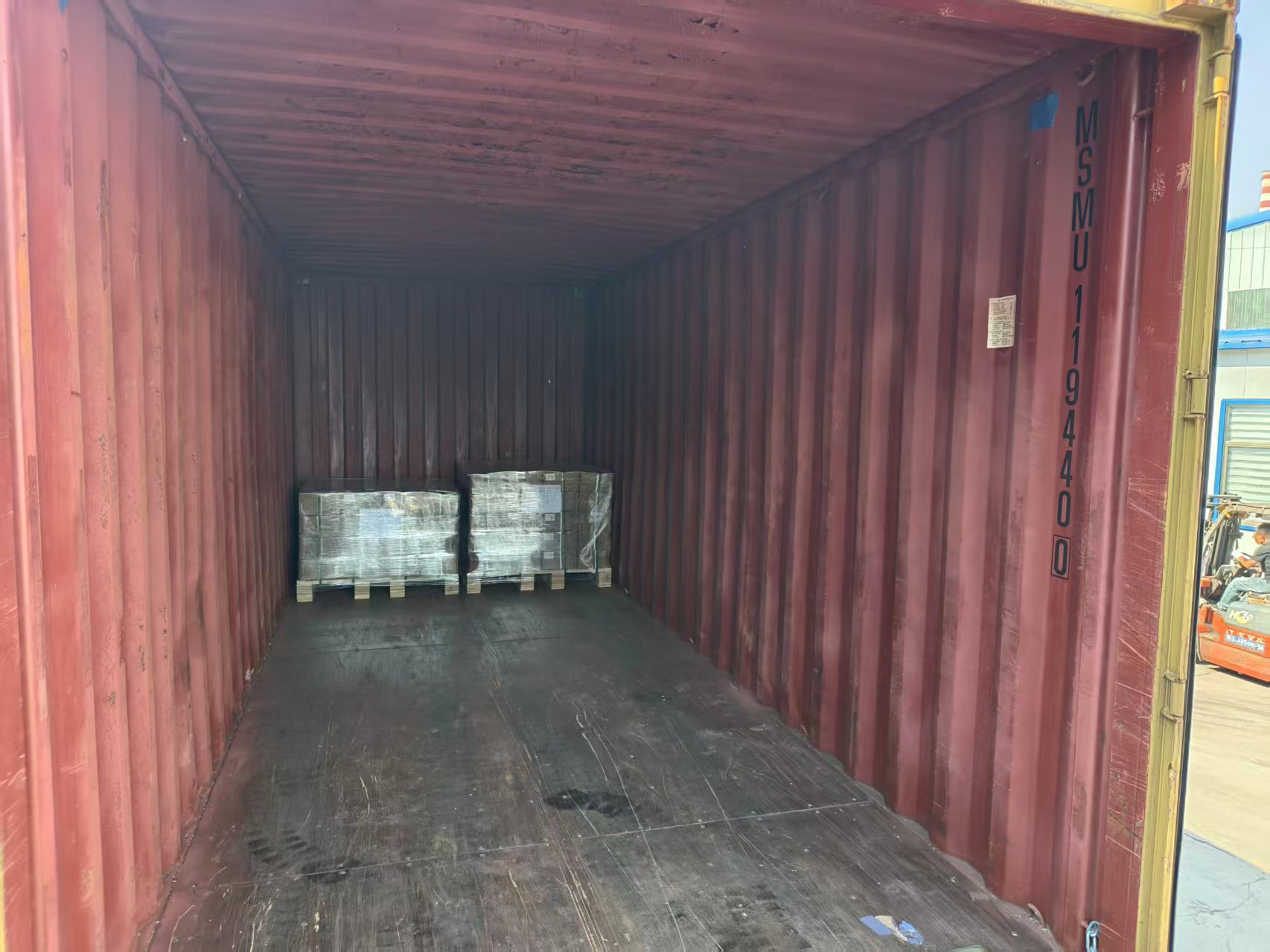 container loading.jpg